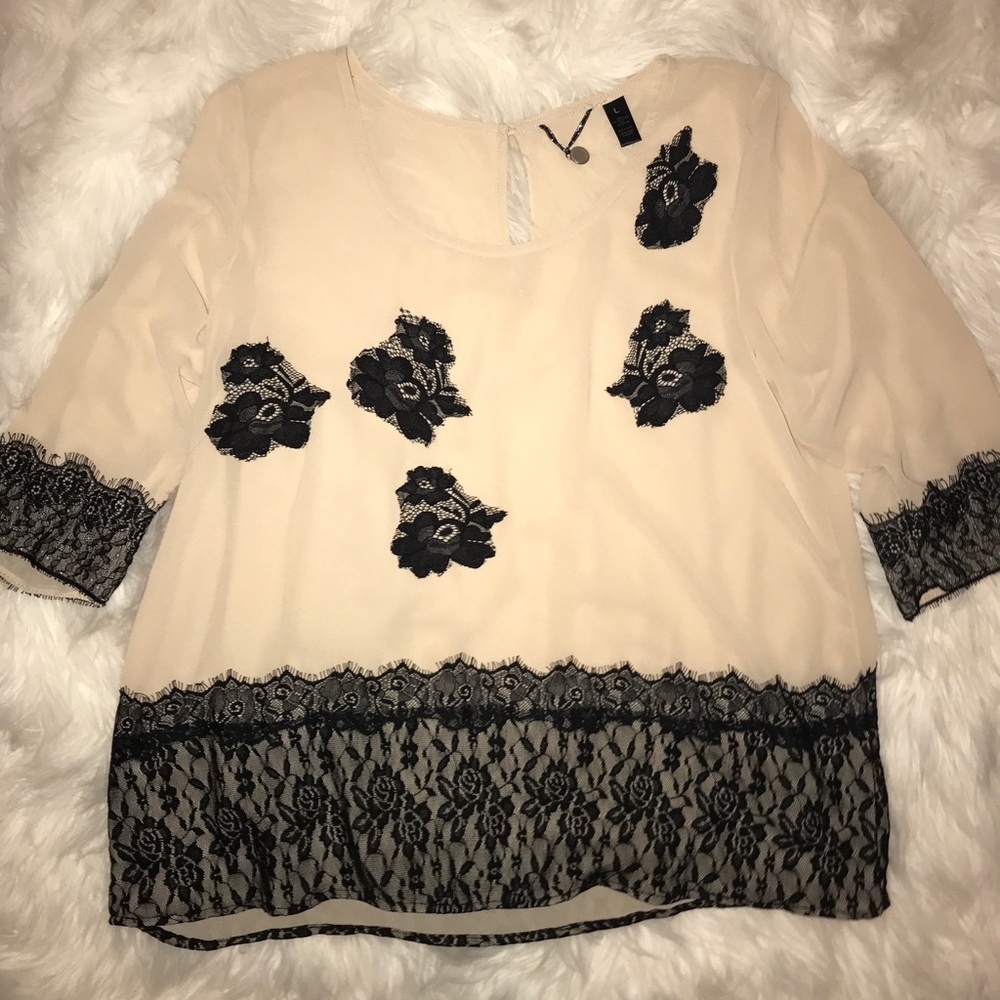 BKE Boutique Blouse. Worn once!